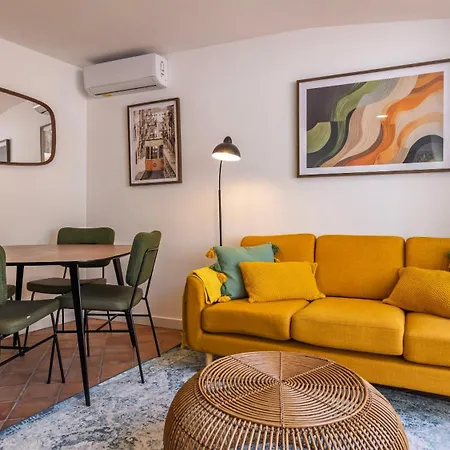 Sunny Garden 2bdr By Lovelystay Apartment
